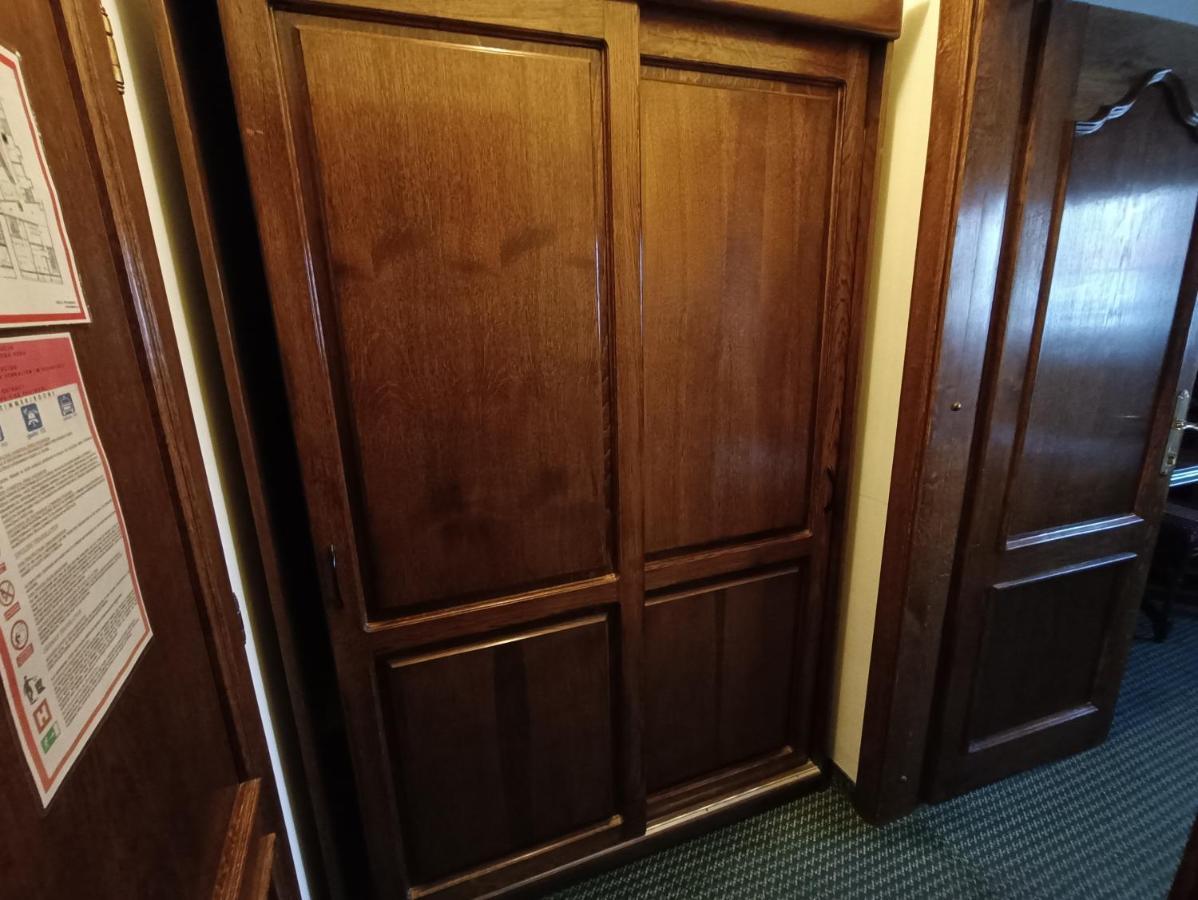Hotel Razgorsek Велене Екстериор снимка